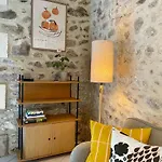 Dom wakacyjny Stunning Boutique Flore At Vive Le Bussière-Badil