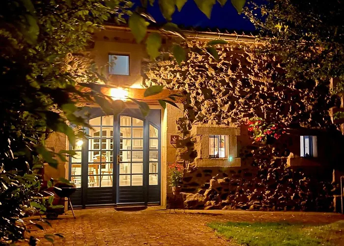 Stunning Boutique Flore At Vive Le * Bussière-Badil