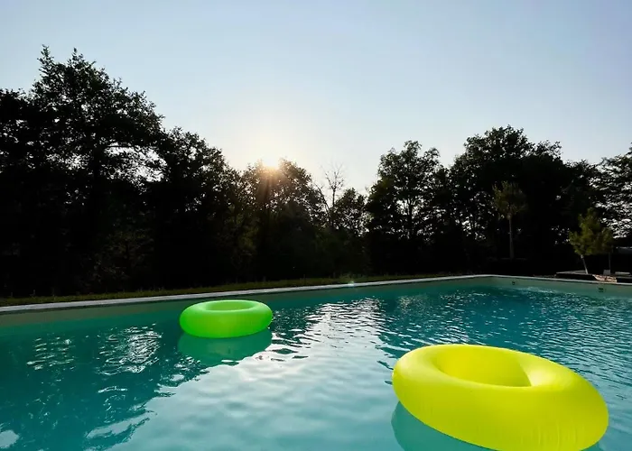 Stunning Boutique Flore At Vive Le Feriehus Bussière-Badil