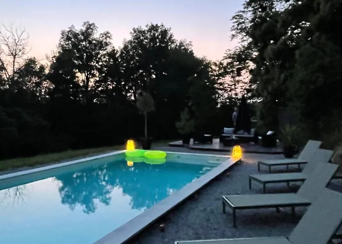 Stunning Boutique Flore At Vive Le * Bussière-Badil