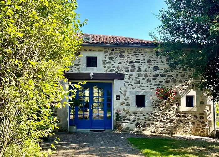 Stunning Boutique Flore At Vive Le * Bussière-Badil